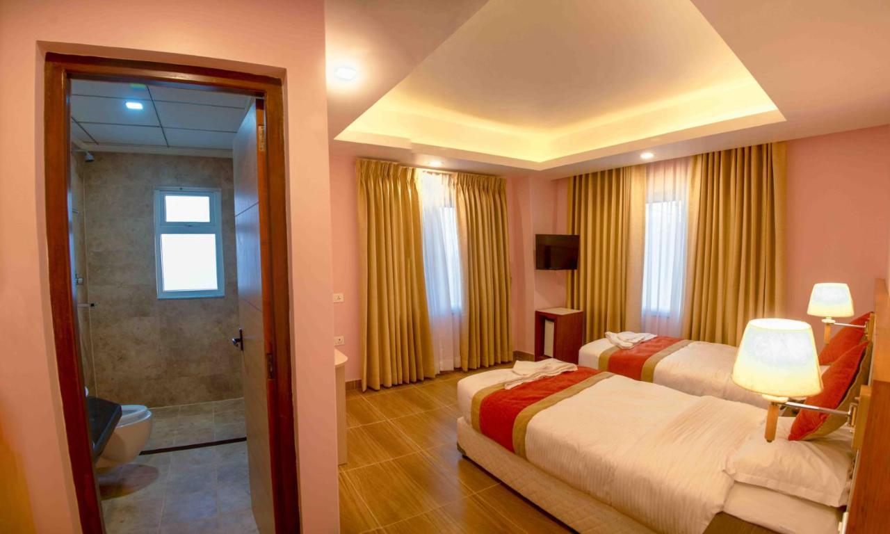 Hotel Krishna Kathmandu Ngoại thất bức ảnh